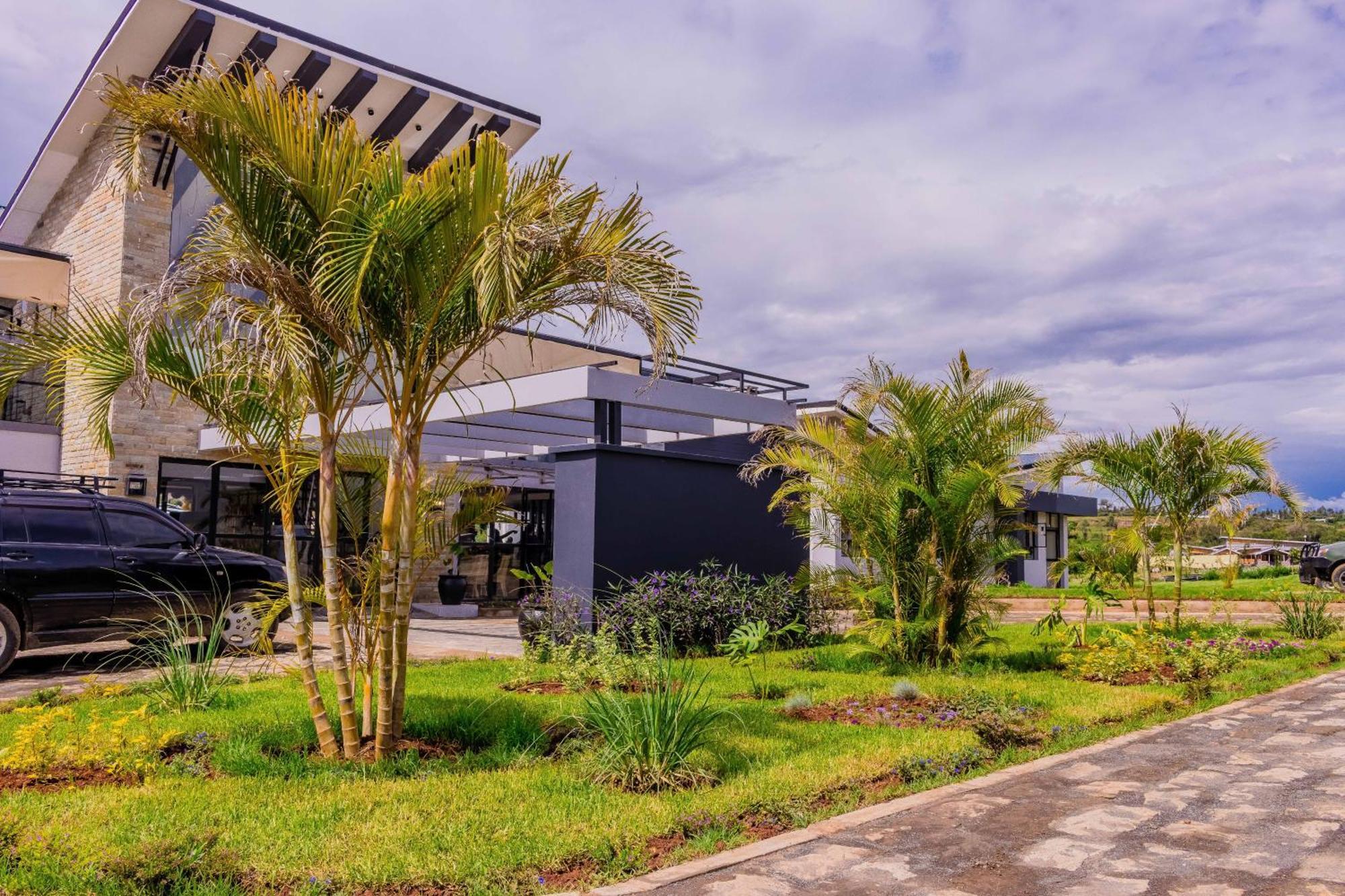 Tufaha Resort Наньюки Экстерьер фото