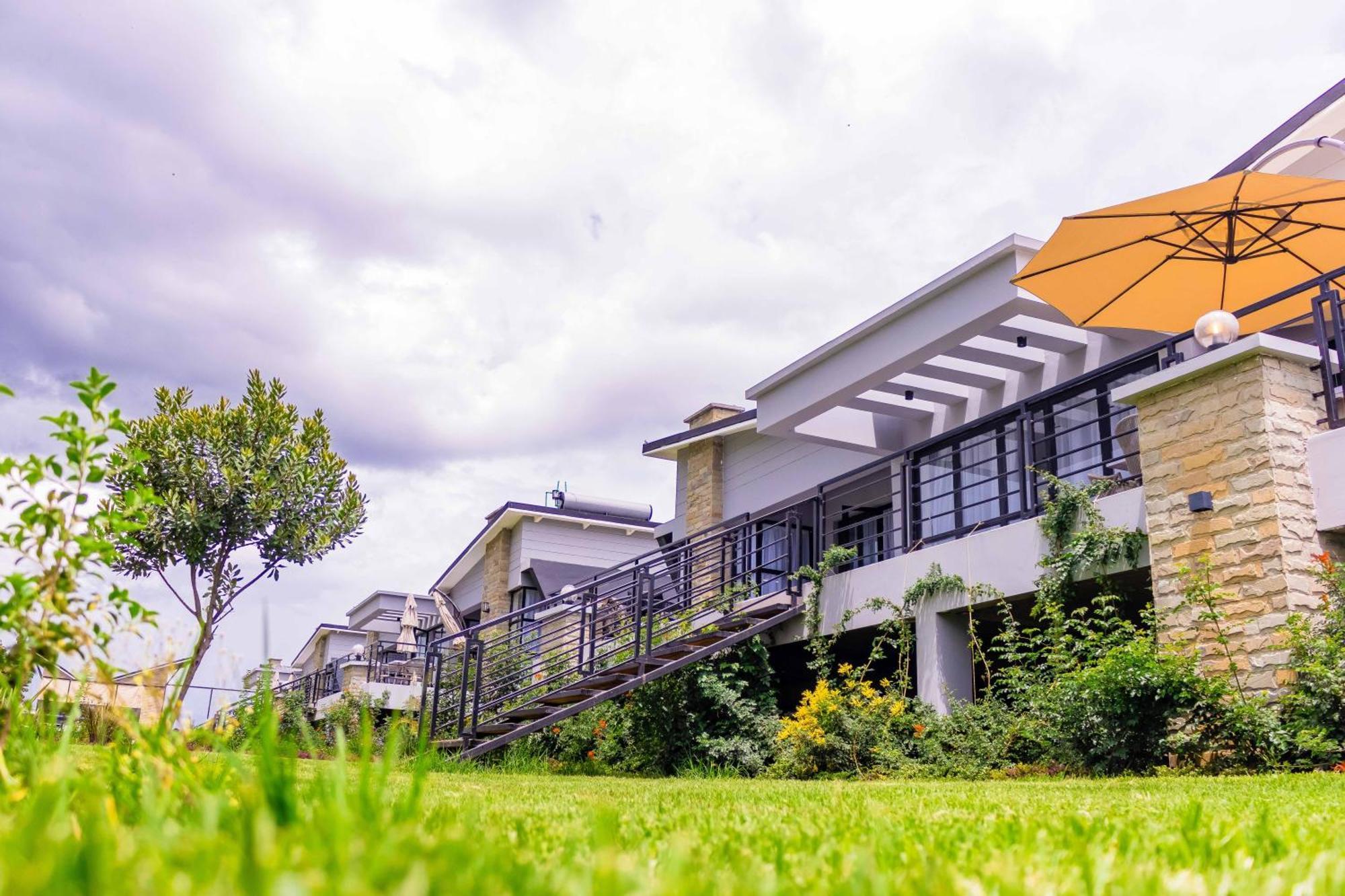 Tufaha Resort Наньюки Экстерьер фото